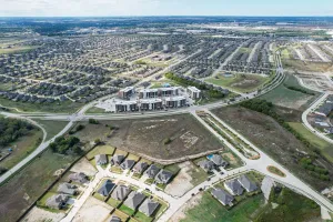 Waxahachie, TX 75165