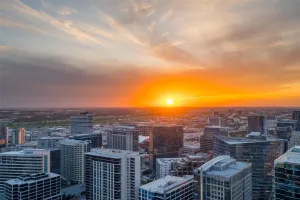 Dallas, TX 75201