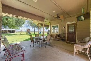 Godley, TX 76044