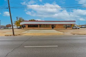 Terrell, TX 75160