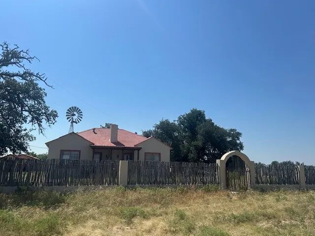 Sonora, TX 76950