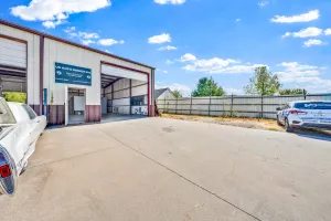 Terrell, TX 75160