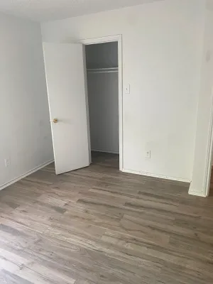 Dallas, TX 75227