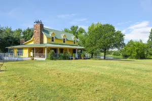 Whitesboro, TX 76273