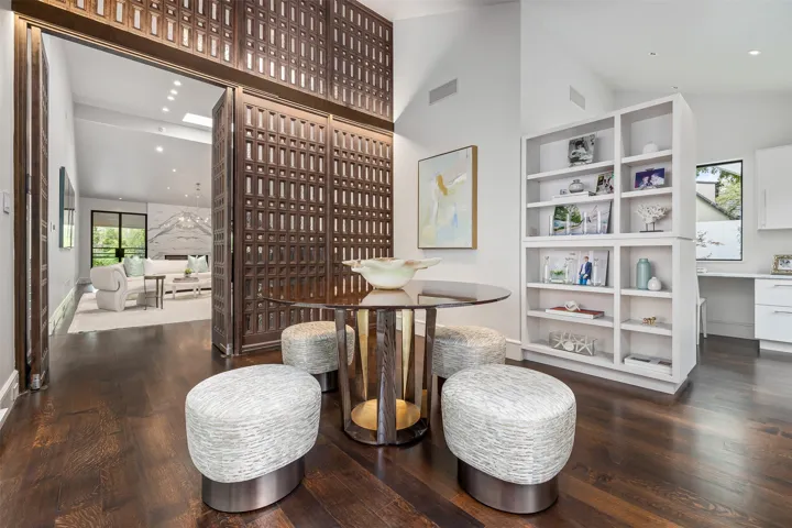 Westover Hills, TX 76107