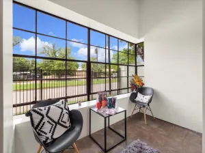 Dallas, TX 75207