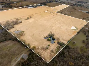 Whitesboro, TX 76273