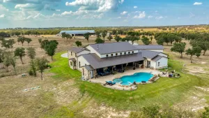 Mineral Wells, TX 76067