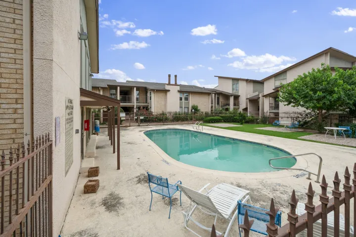Dallas, TX 75244