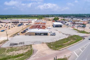 Terrell, TX 75160
