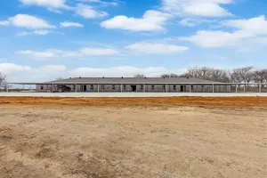 Alvarado, TX 76009