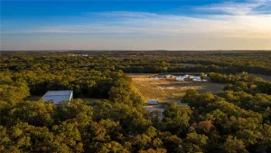 Collinsville, TX 76233