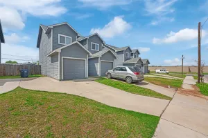Fort Worth, TX 76104