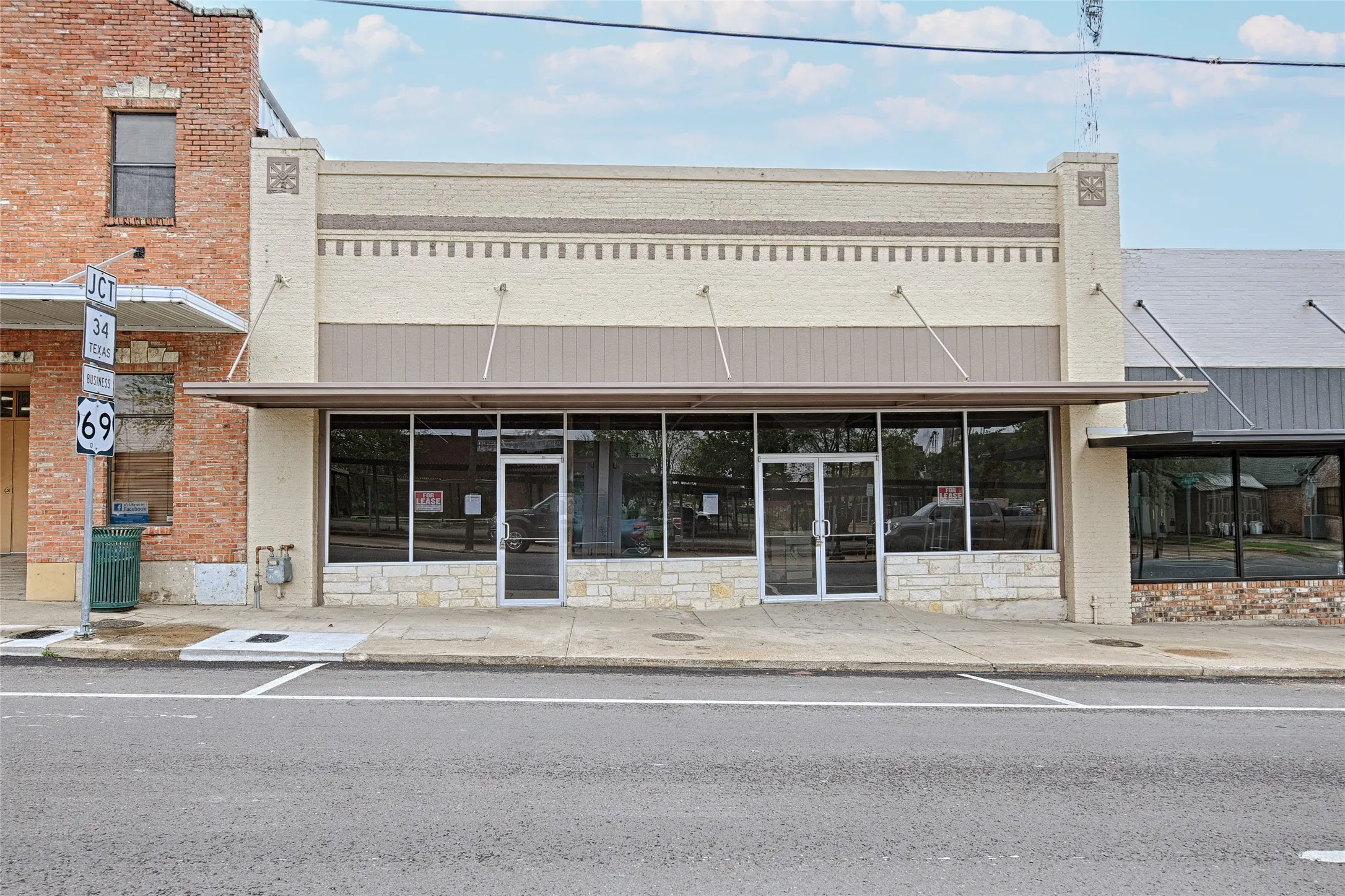Greenville, TX 75401