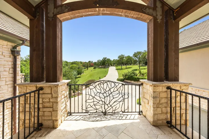 Denison, TX 75020