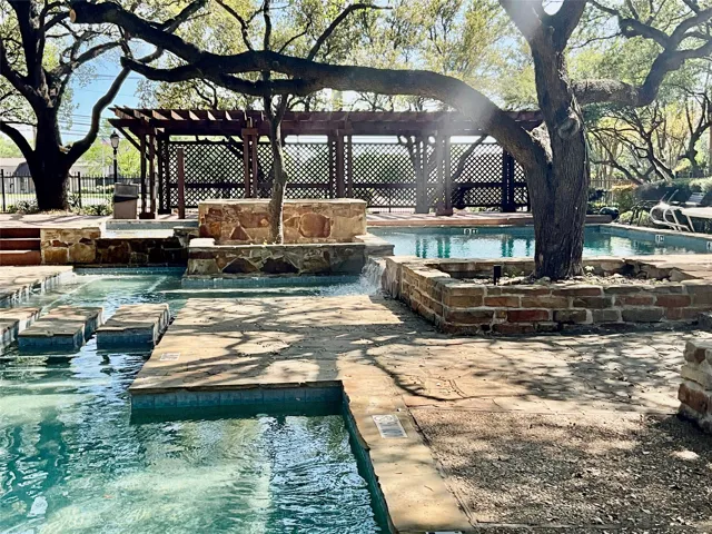 Irving, TX 75062