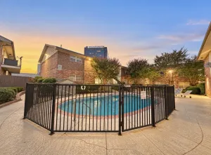 Dallas, TX 75231