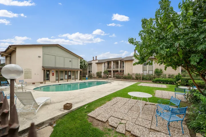 Dallas, TX 75244