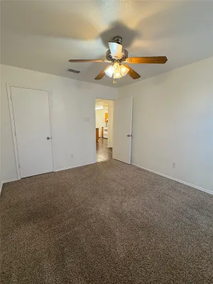 Cleburne, TX 76033