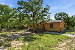Forestburg, TX 76239