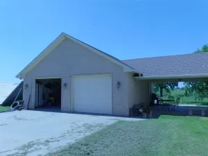 Forestburg, TX 76239