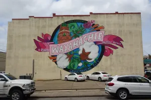 Waxahachie, TX 75165