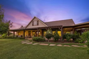 Van Alstyne, TX 75495