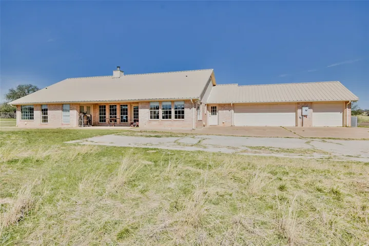Bluff Dale, TX 76433