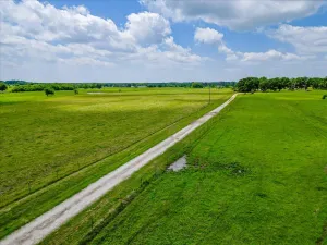 Covington, TX 76636