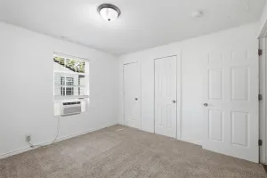 Bonham, TX 75418