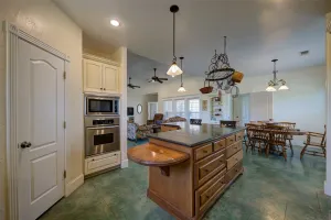 Valley View, TX 76272