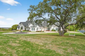 Granbury, TX 76048