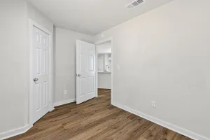 Leonard, TX 75452