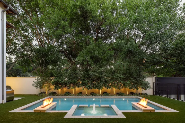 Highland Park, TX 75205