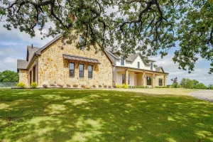 Bowie, TX 76230