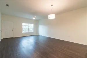 Dallas, TX 75228
