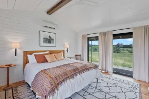 Spicewood, TX 78669
