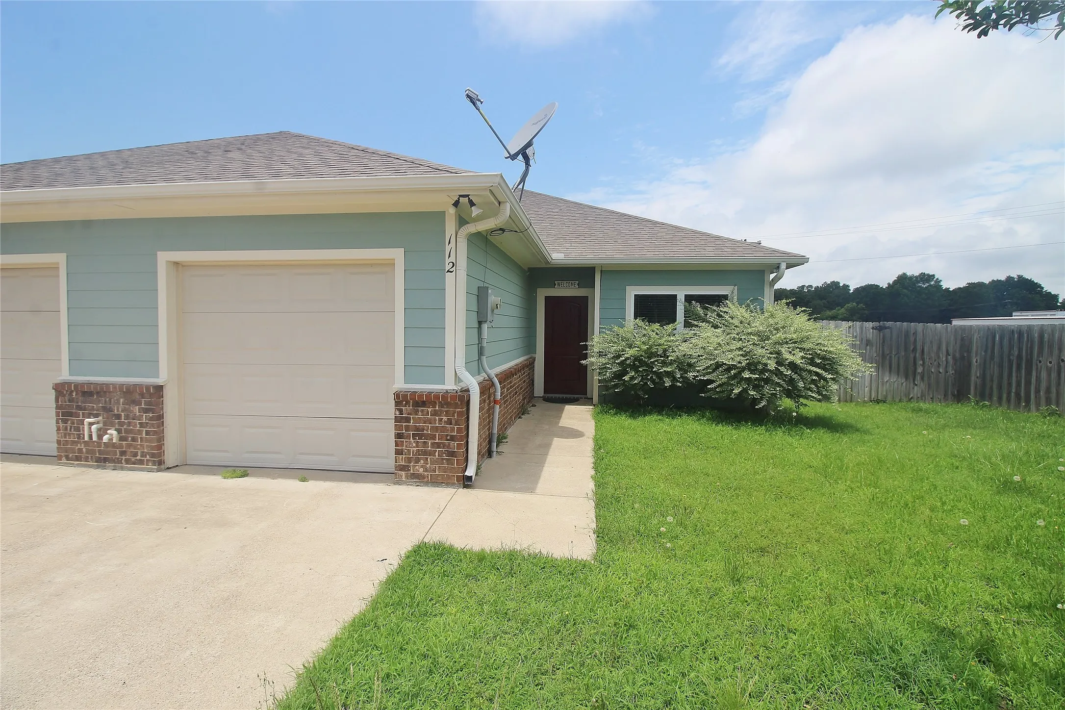 Mabank, TX 75143