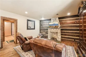 Lampasas, TX 76550