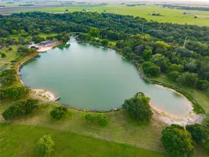 Wallis, TX 77485