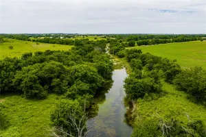 Cleburne, TX 76033
