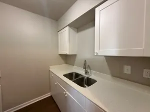 Dallas, TX 75203