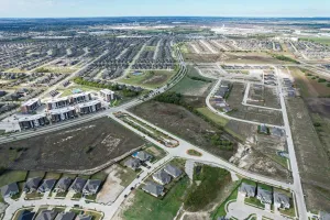 Waxahachie, TX 75165