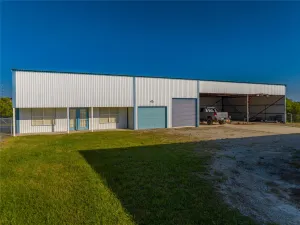 Comanche, TX 76442
