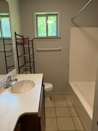 Granbury, TX 76048