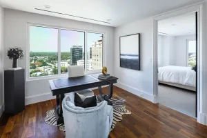 Dallas, TX 75219