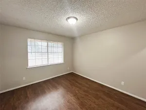 Ennis, TX 75119