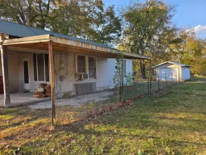 Clarksville, TX 75426