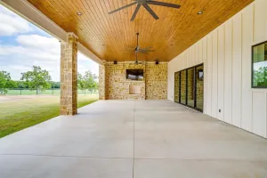 Bowie, TX 76230