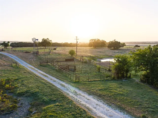 Paradise, TX 76073